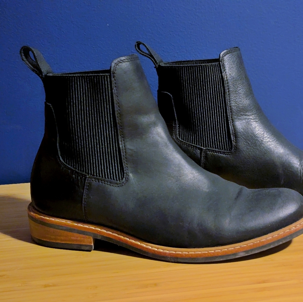 Nisolo Black Ankle Boots